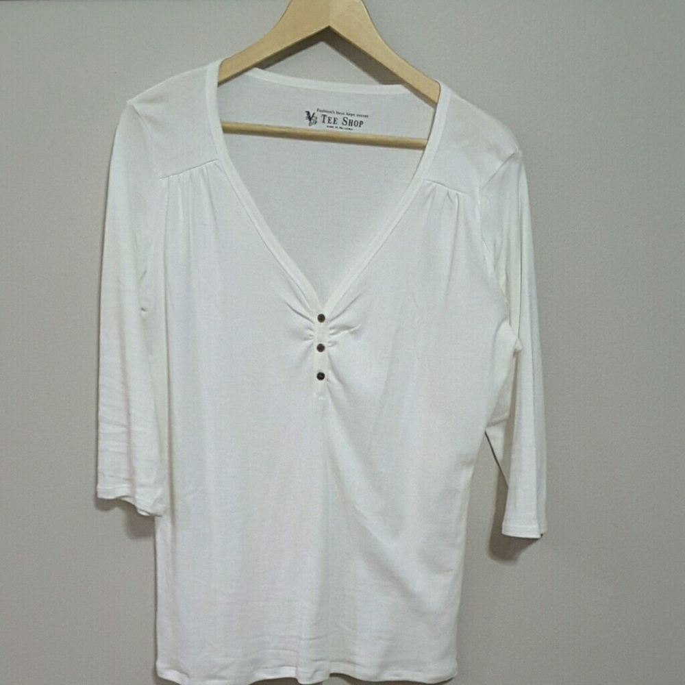 Victoria Secret Everyday Tee
