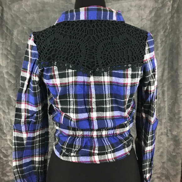 Bongo Flannel Plaid Crop Lace Back Tie Top Small - Picture 7 of 7