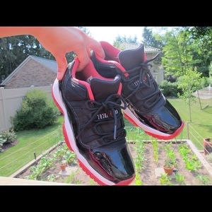 Air Jordan 11's ( Bred 11s) Retros