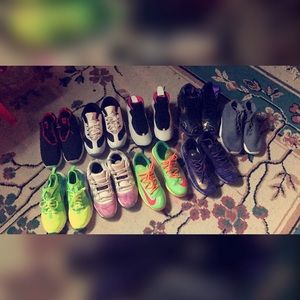 Sneakers for sale size 5,5.5.,6y