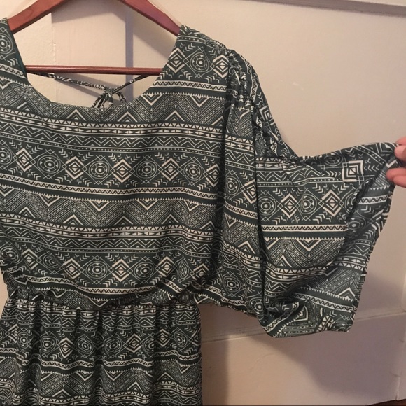 Geometric Print Dress - Picture 3 of 3