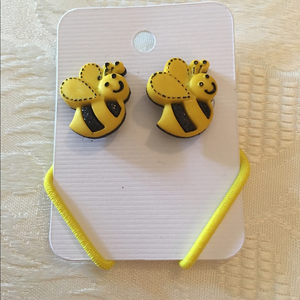 Children hair accessories.