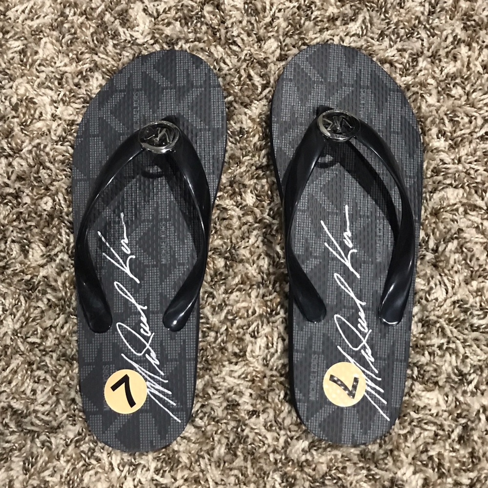 Mk sandals
