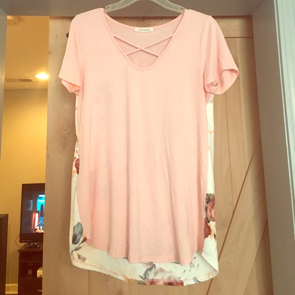 Cute summer/spring top