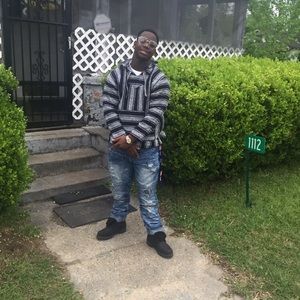 Meet your Posher, Braxton