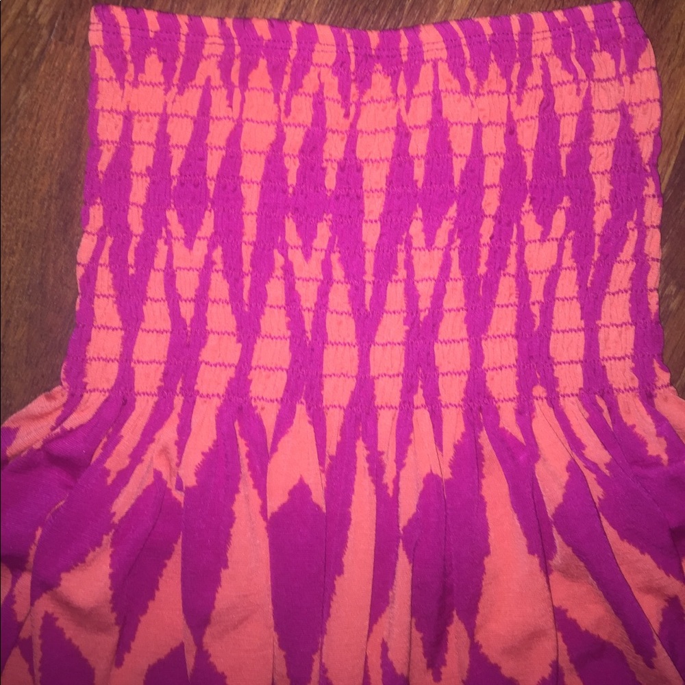Maxi - Picture 2 of 2