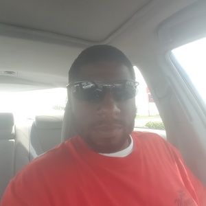 Meet your Posher, Leon