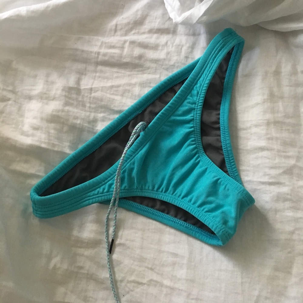 Jolyn Europe Blue/Teal Bottoms