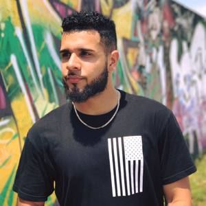 Meet your Posher, Hyram