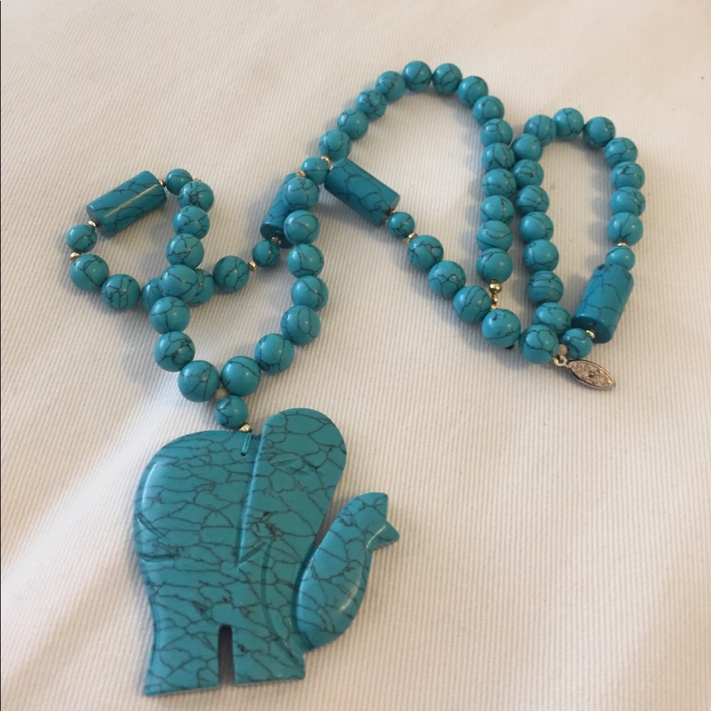 REAL TURQUOISE! Vintage Elephant Necklace!