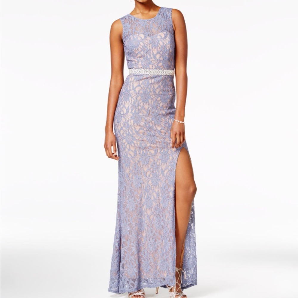 NWT Stunning lace dress
