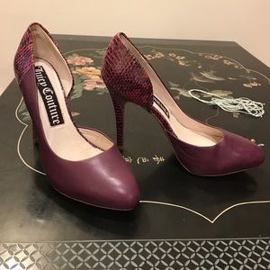 Juicy Couture purple platform heels w snakeskin