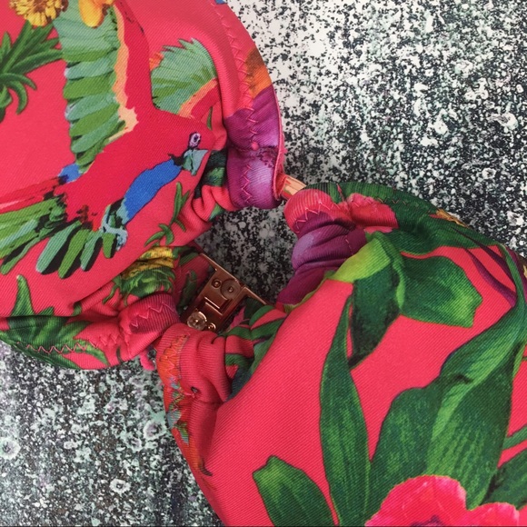 H&M JUNGLE STRAPLESS SUPPORTED PADDED BIKINI TOP 6 - Picture 3 of 5