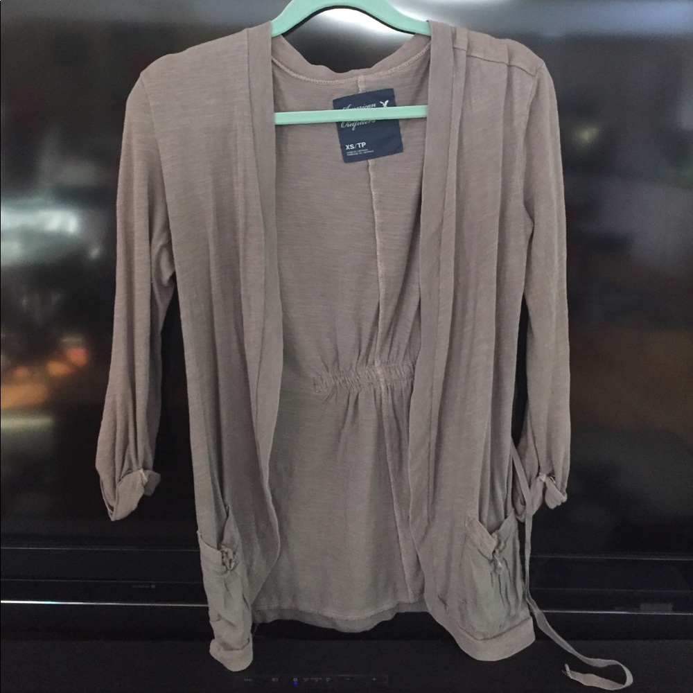 American Eagle Cardigan
