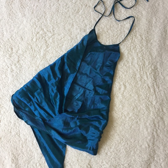 Silk halter top - Picture 6 of 6