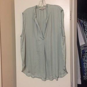 Loft v-neck sleeveless blouse