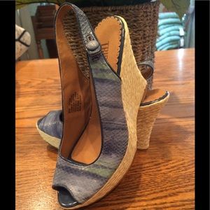 Final price! TriBeCa Wedge Espadrilles Sandals