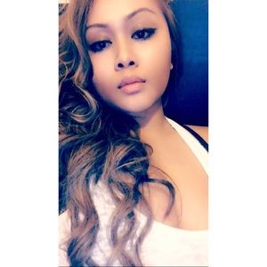 HI, IM A L E X I S !