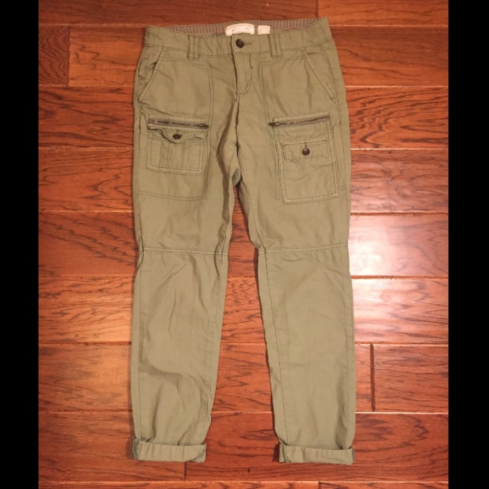 Green zipper cargo pants