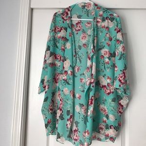 Mint greet floral kimono