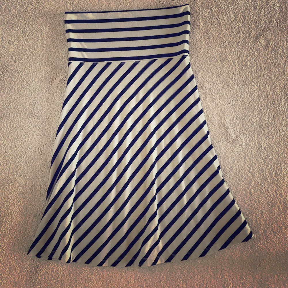Foldable waist Black and Tan striped skirt