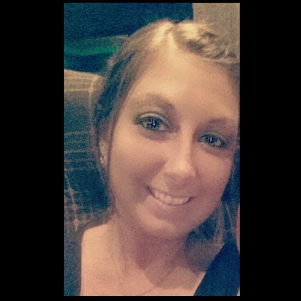 Meet your Posher, Christina