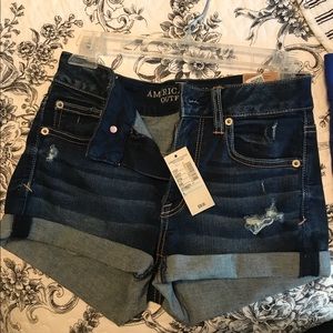 American Eagle Jean shorts --- never worn