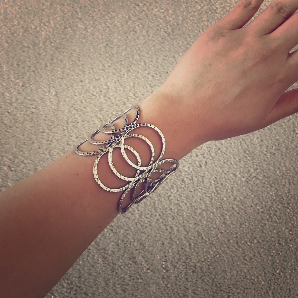 Silver Hammered bangle