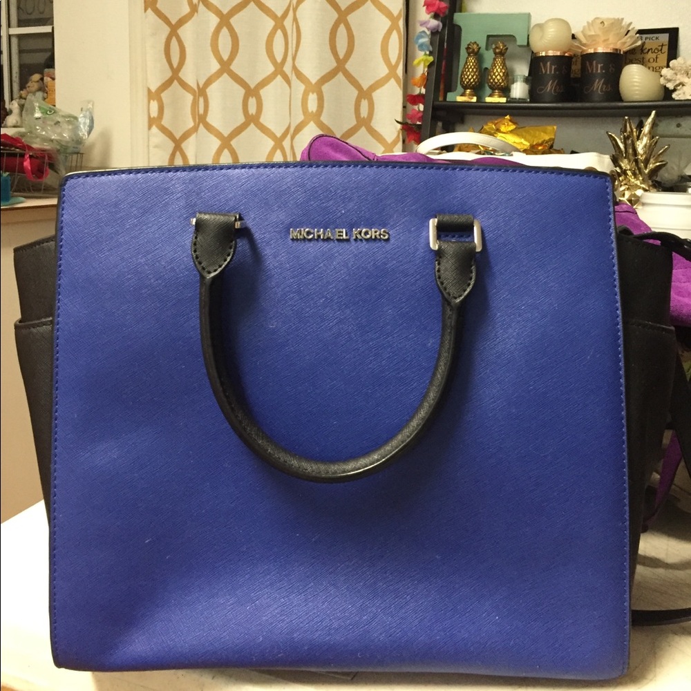 Michael Kors Women's Leather Messenger Satchel Bag