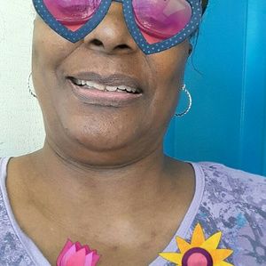 Meet your Posher, Vernia