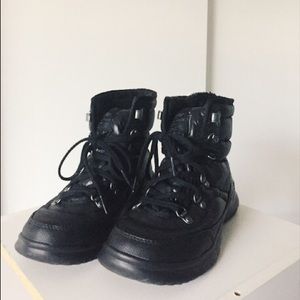 Northface ankle waterproof snow booties NEVER WORN