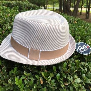 NWT Seersucker Toddler Hat 2-4 Yrs