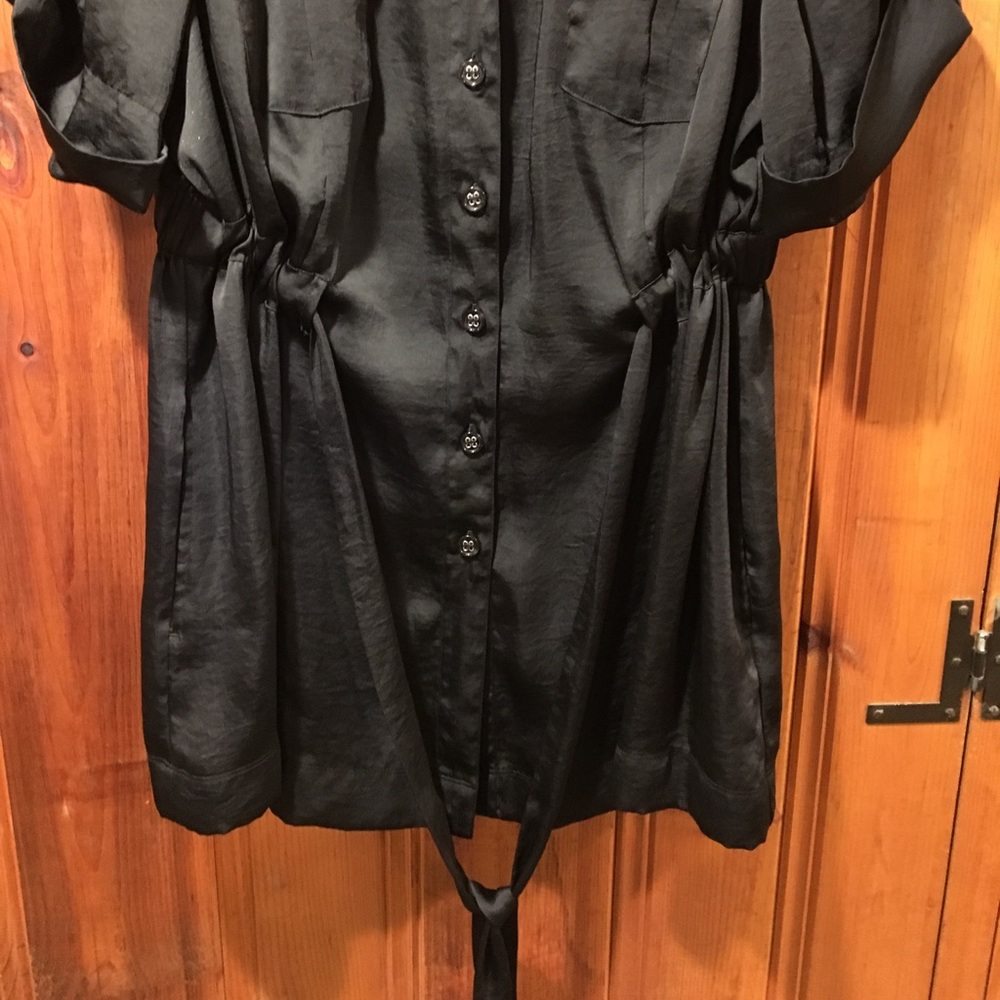 Button up blouse - Picture 5 of 7
