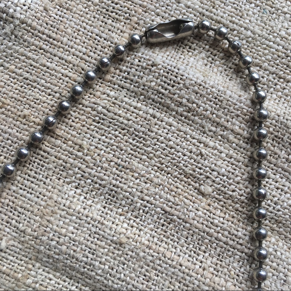 🌸SOLD🌸 90's ball chain necklace 🖤