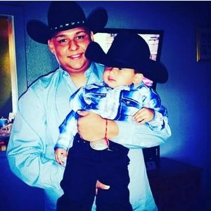 Meet your Posher, Juan