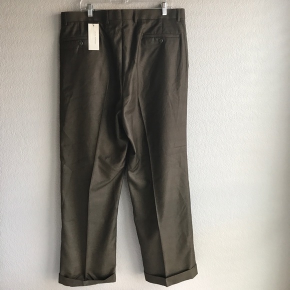 Louis Raphael dress pant 38 W x 30 L green color - Picture 3 of 4