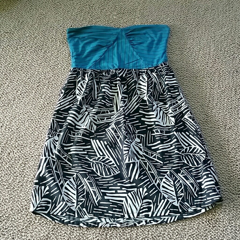 Roxy strapless dress