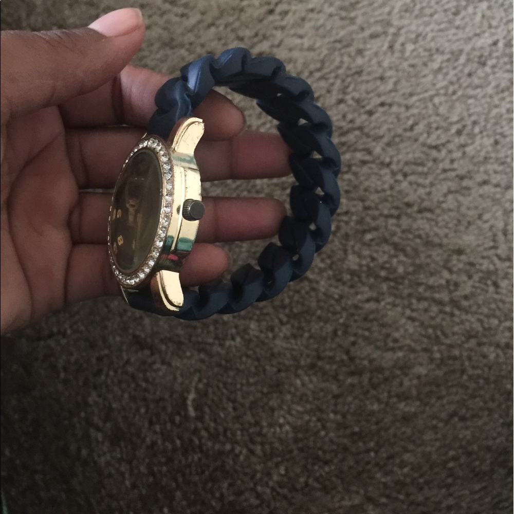 Watch - Picture 2 of 2