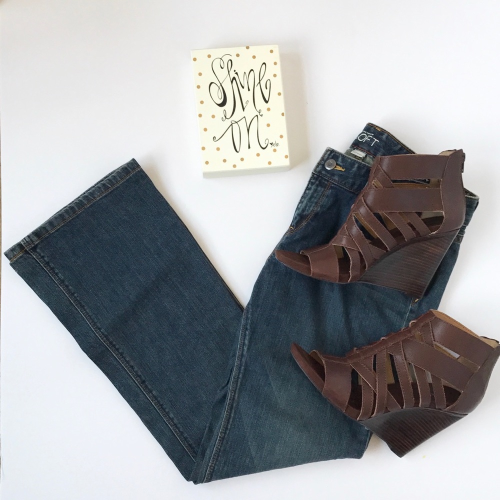 Loft• curvy boot cut • jeans •size 12