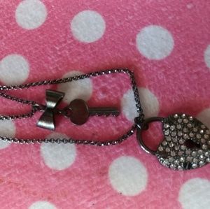 Betsey Johnson double stacked necklace