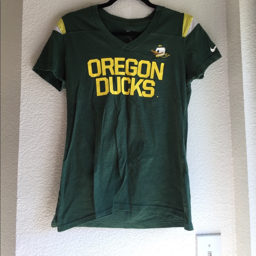 Nike University of Oregon V-neck