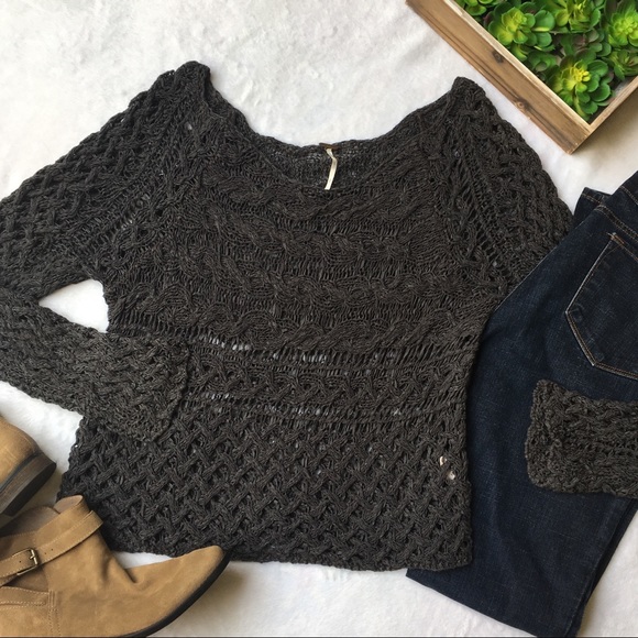 Free People Sweaters - Free People loose knit boatneck pullover sweater