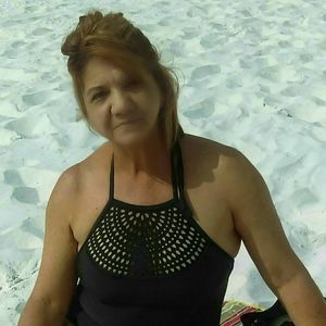 Meet your Posher, Roxana