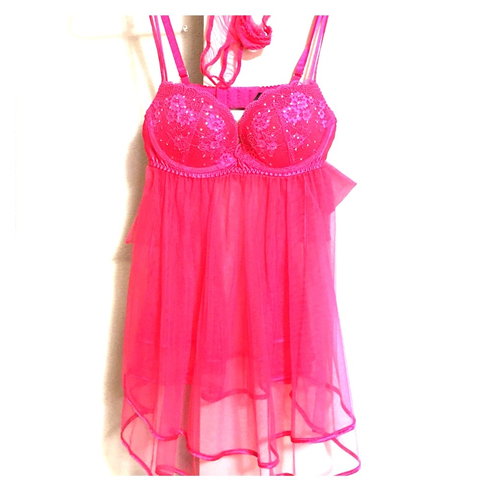 Pretty hot pink baby doll lingerie 💝💖