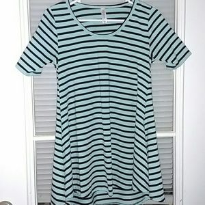 Lularoe XXS striped perfect tee - New, no tags