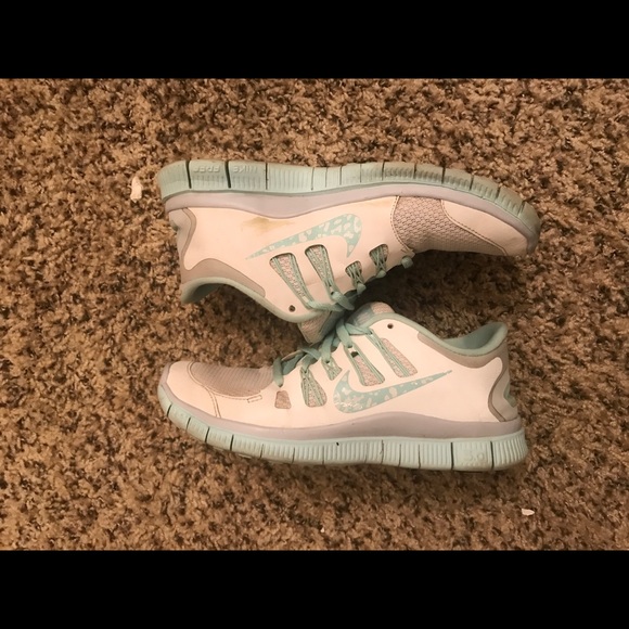 Womens Nike Free Run - Picture 3 of 4