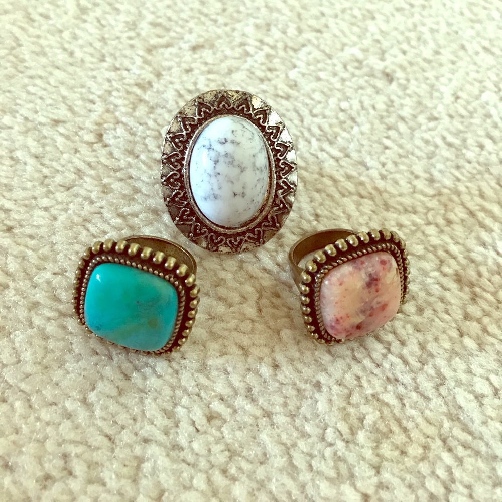 Set of 3 statement rings, stone settings