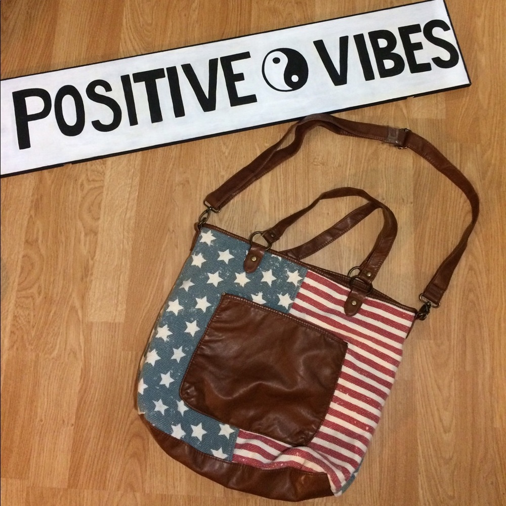 American Flag bag perfect for Fourth of July