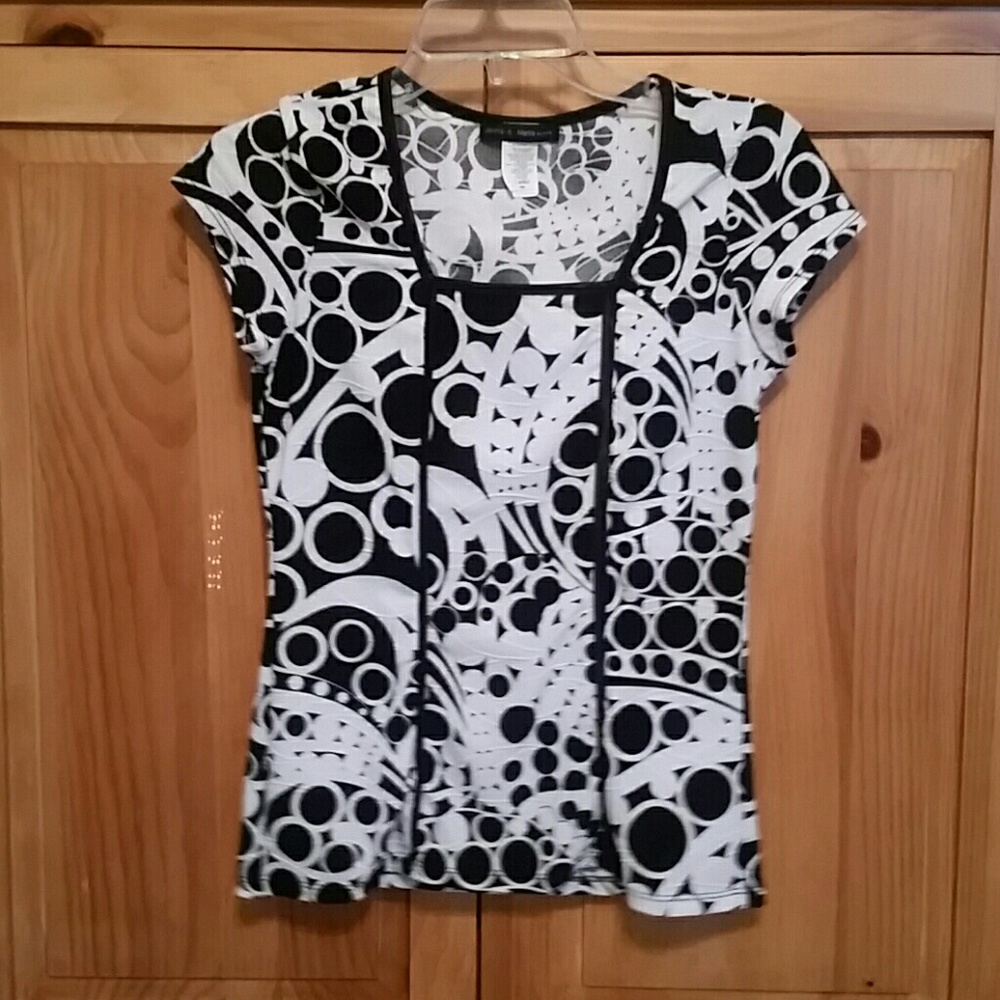 Gorgeous spring blouses - Picture 5 of 8