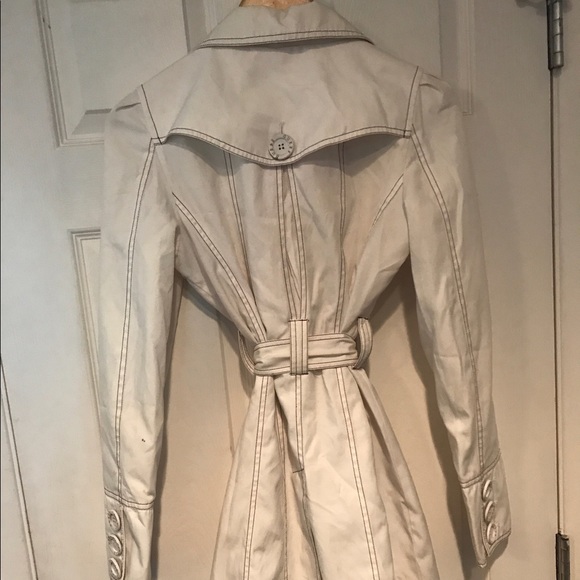Guess White Trench Coat - Picture 4 of 5